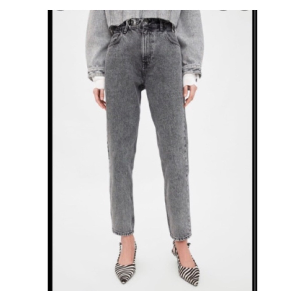 Zara mom Jean